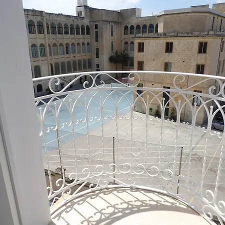 Apartment Mediterranean Sliema
